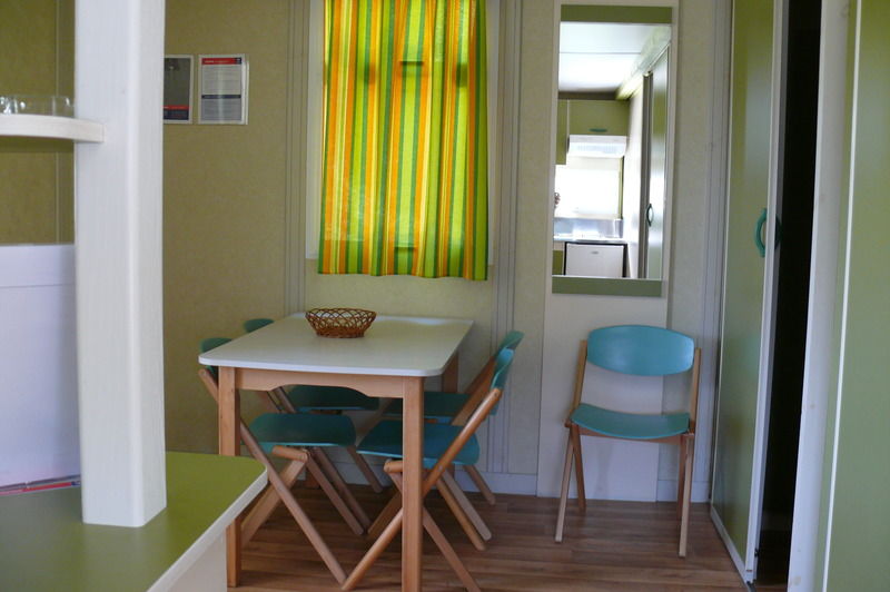 Orbitur Guincho Bungalows - Caravan Park Cascais Exterior photo