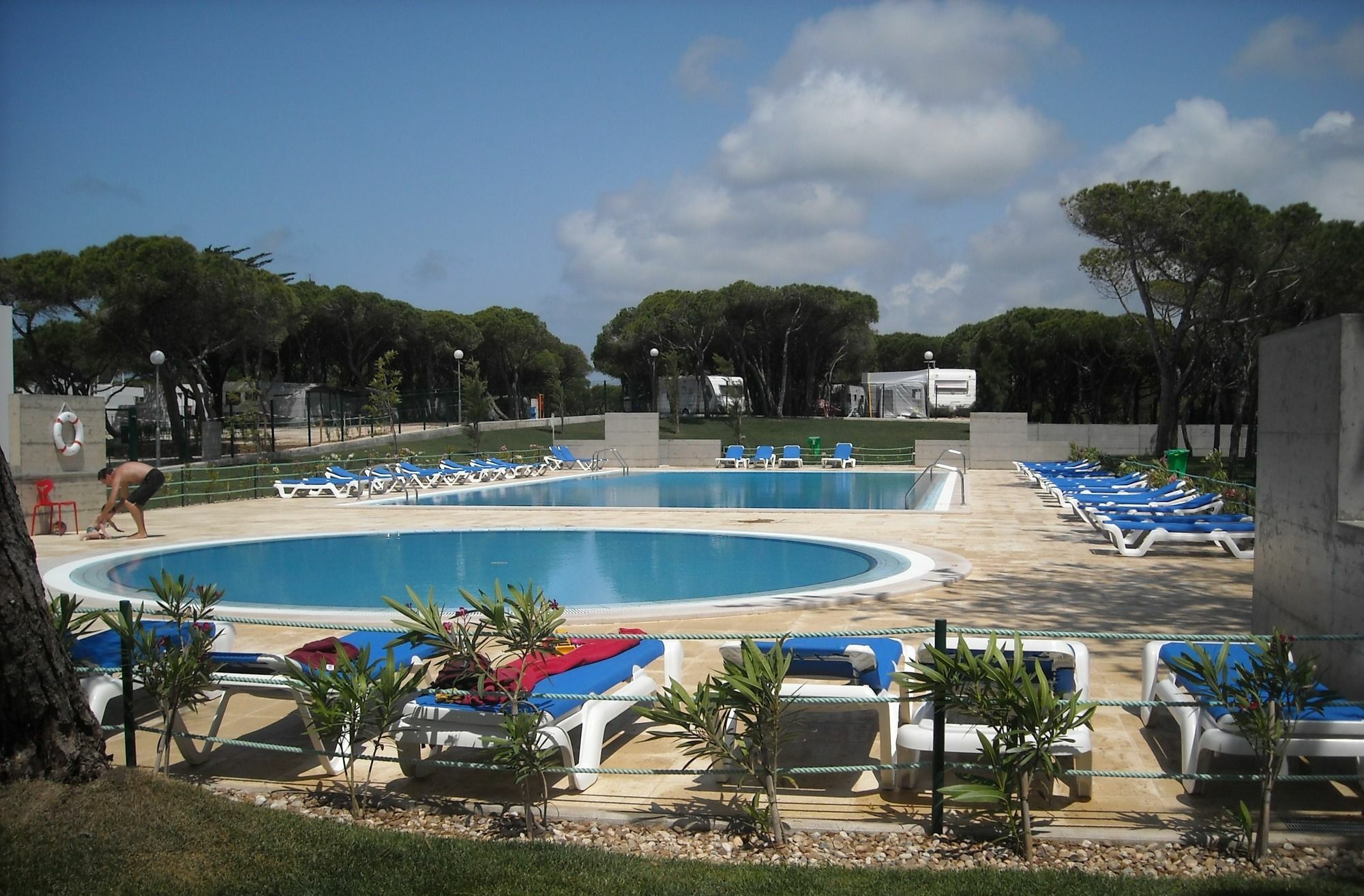 Orbitur Guincho Bungalows - Caravan Park Cascais Exterior photo